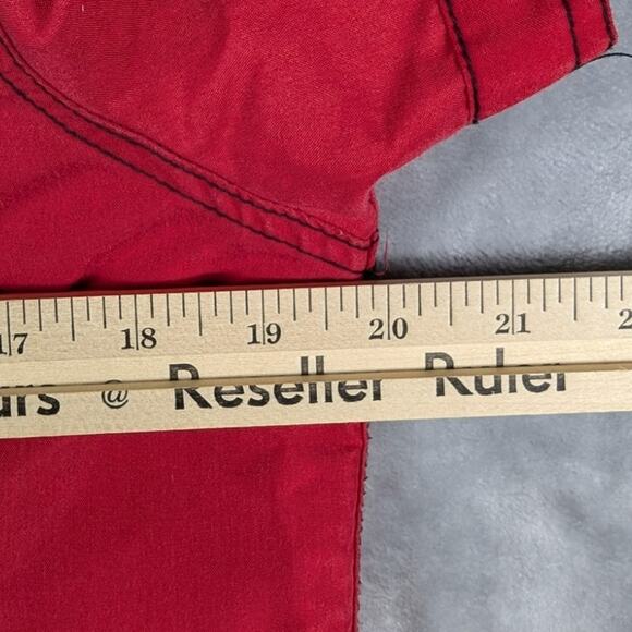 True Rock Shirt Mens Small Slim Fit Red Button Up Poker Camp Bowling Retro - Picture 6 of 7